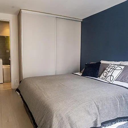 Apartment Comfortable And Bright 50 M In 10th *