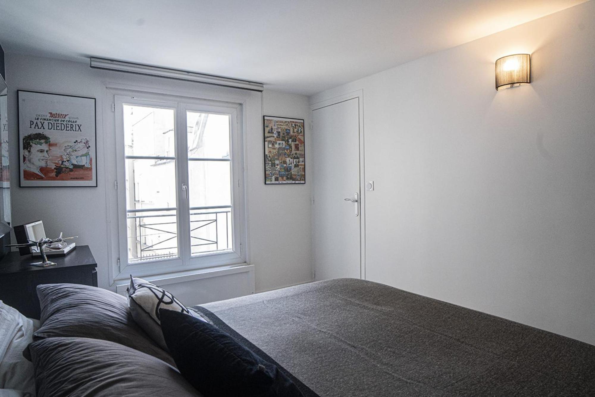 Comfortable And Bright 50 M In 10th * Paris